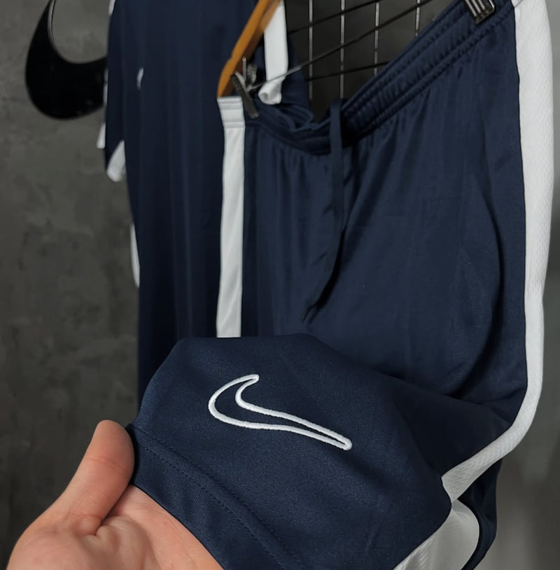 Conjunto Dri-fit Nike Academy