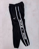 Calça Moletom Nike Air