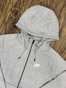 2 Blusas moletom Nike