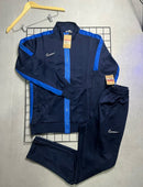 Conjunto NIKE DRI-FIT