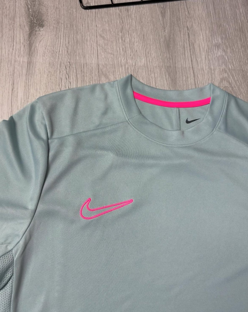 Kit Camisa Nike Dri-Fit + Calça jogador