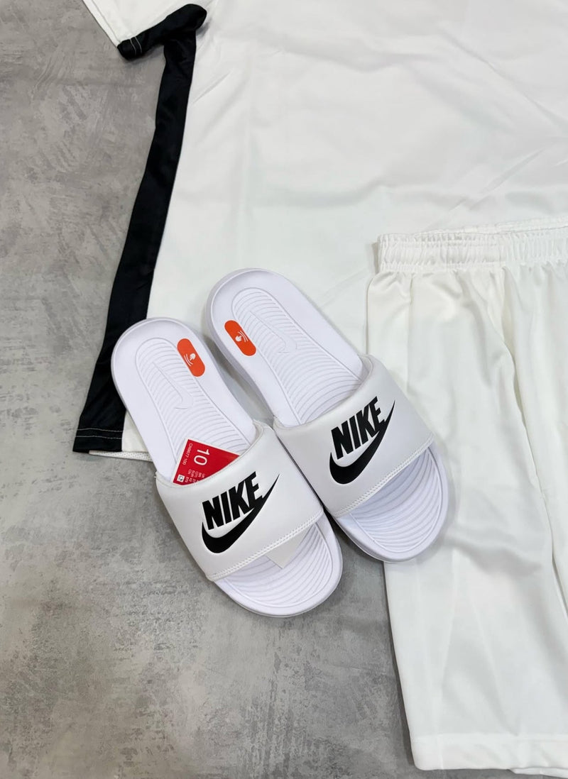 Kit Nike Academy + Boné Nadal + Chinelo Victori One