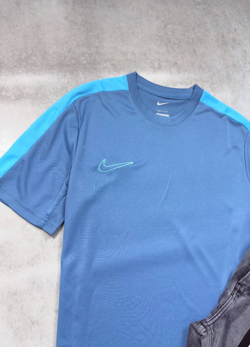 Kit completo Nike Academy + Jogador + Court Vision Alta