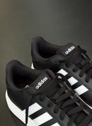 Tênis adidas Low
