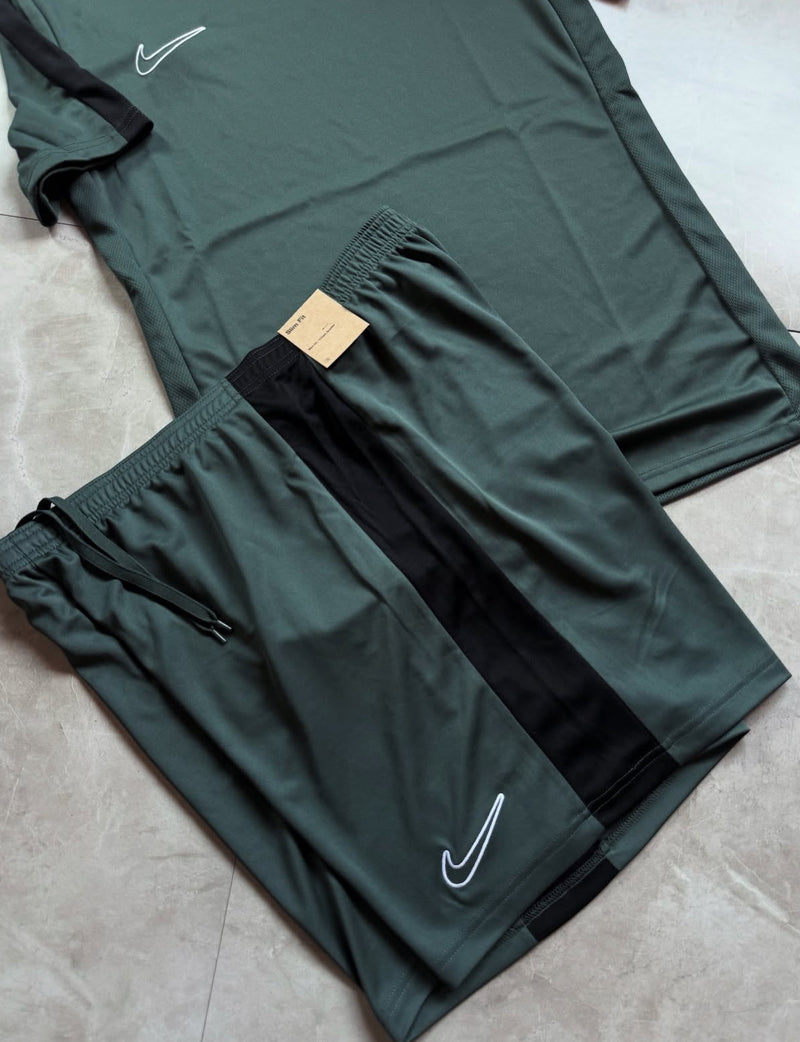 Conjunto Nike Dri-Fit Academy 2025