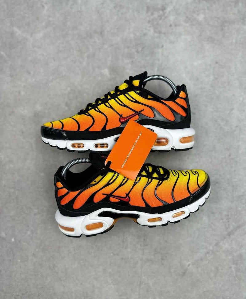 Tênis Nike Air Max Plus Sunset