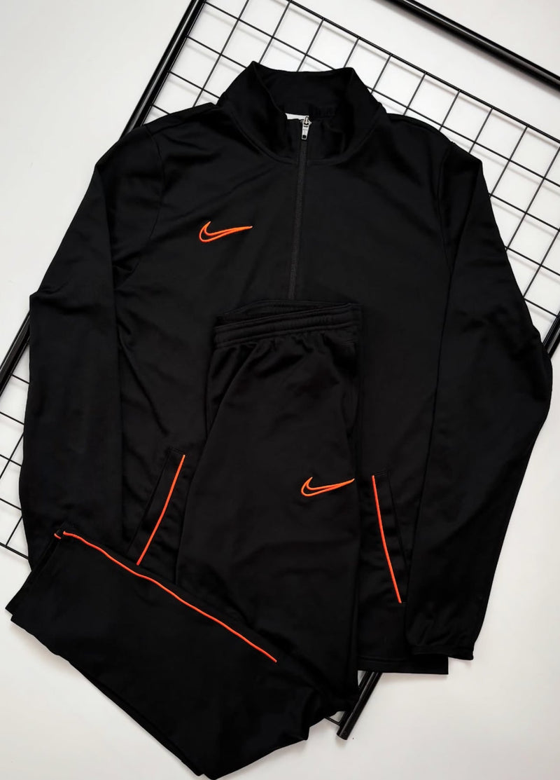Conjunto Nike DRI-FIT