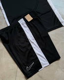 Conjunto Nike DRI-FIT Academy