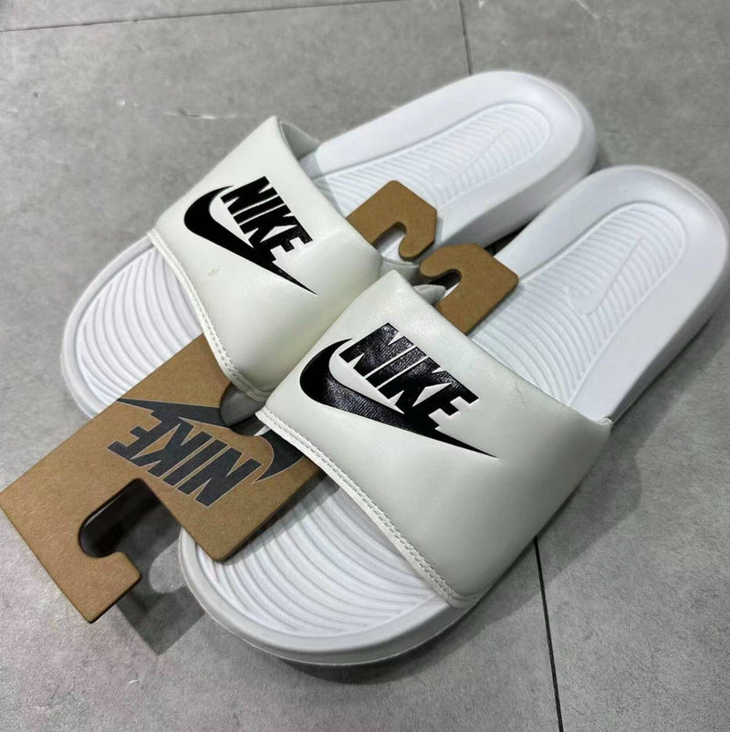 Chinelo Nike Victori One Masculino