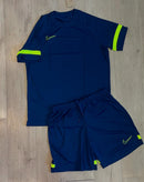 Conjunto Nike DRI-FIT Academy