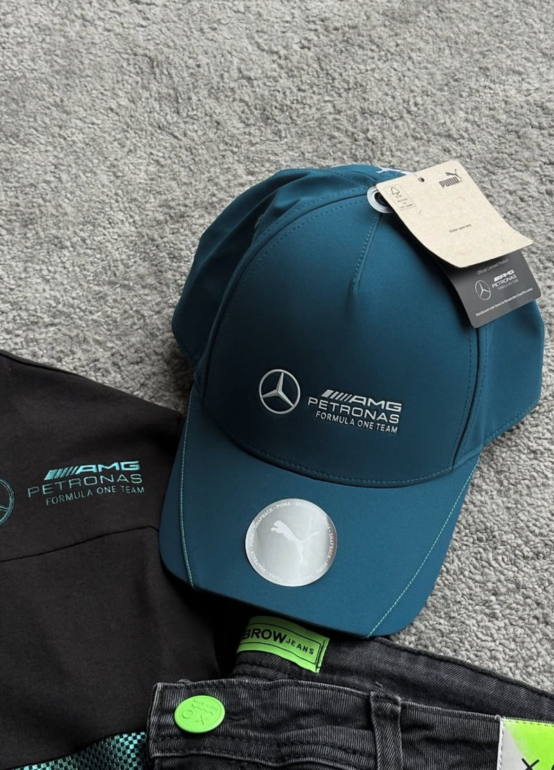 Kit completo Puma x Mercedes